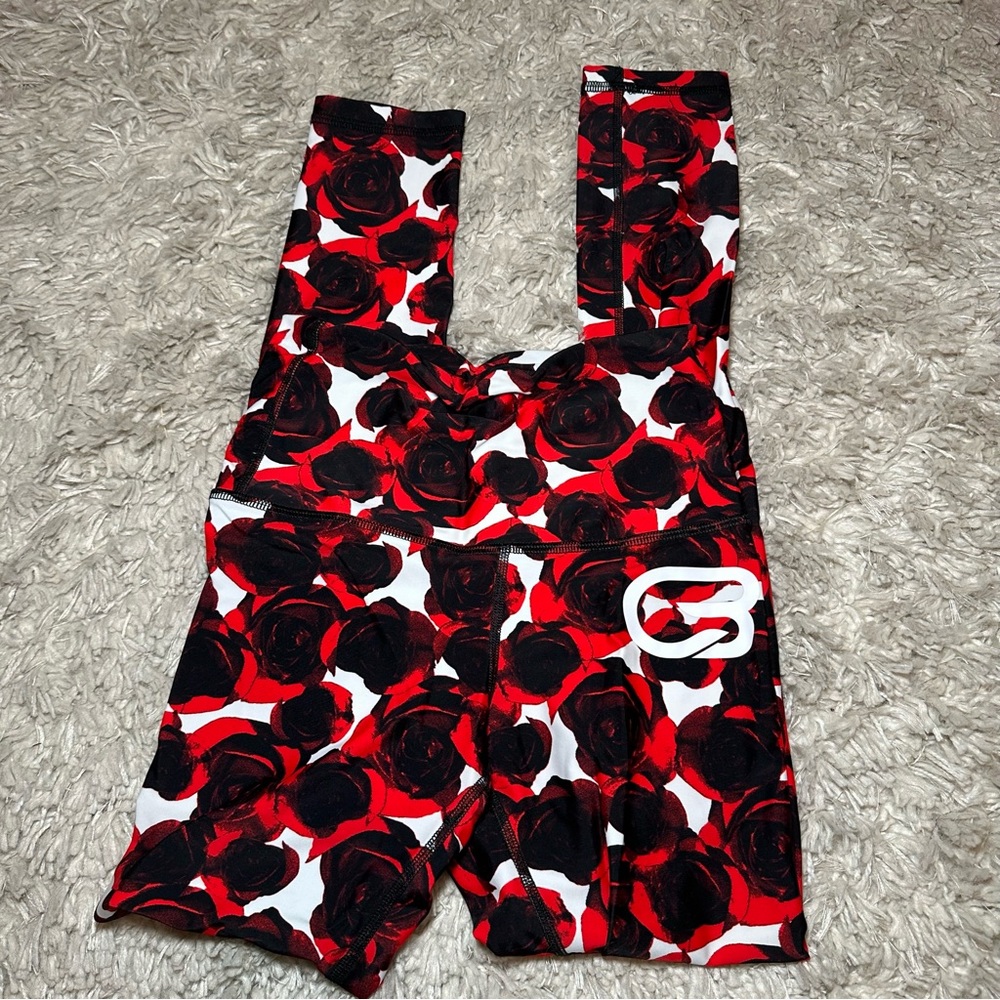 Cyclebar rose leggings